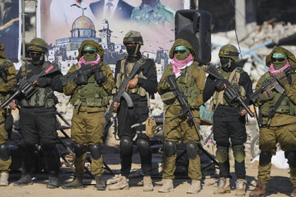 हम शनिवार को छह इजराइली बंधक को करेंगे रिहा, बृहस्पतिवार को चार बंधकों के शव सौंपेंगे: हमास हम शनिवार को छह इजराइली बंधक को करेंगे रिहा, बृहस्पतिवार को चार बंधकों के शव सौंपेंगे: हमास