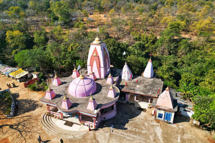 प्राकृतिक सौंदर्य और आस्था का संगम है नारागांव स्थित मां सियादेवी का मंदिर प्राकृतिक सौंदर्य और आस्था का संगम है नारागांव स्थित मां सियादेवी का मंदिर