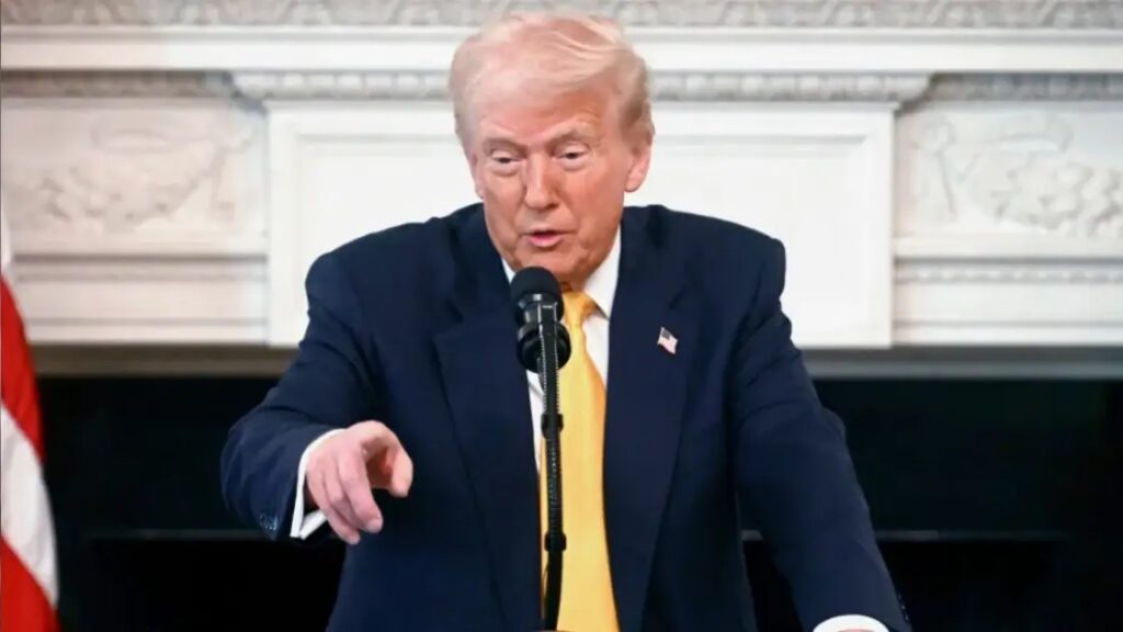 डोनाल्ड ट्रंप ने अमेरिका के शिक्षा विभाग को किया खत्म, मचा हडकंप…