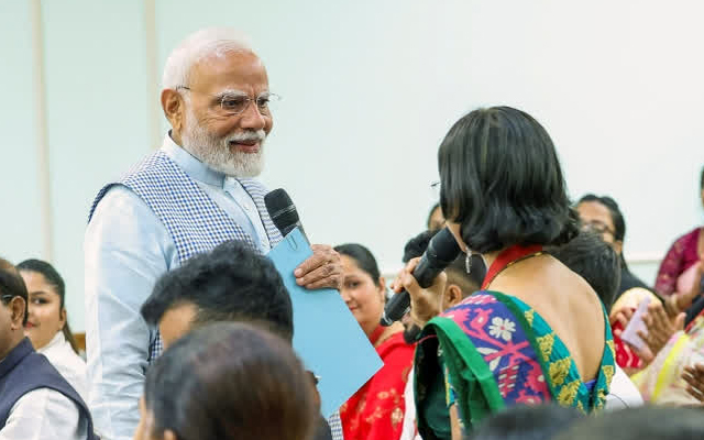 मुद्रा ऋण असंख्य लोगों को अपने उद्यमशीलता कौशल का प्रदर्शन करने में बना रहा सक्षम : मोदी मुद्रा ऋण असंख्य लोगों को अपने उद्यमशीलता कौशल का प्रदर्शन करने में बना रहा सक्षम : मोदी