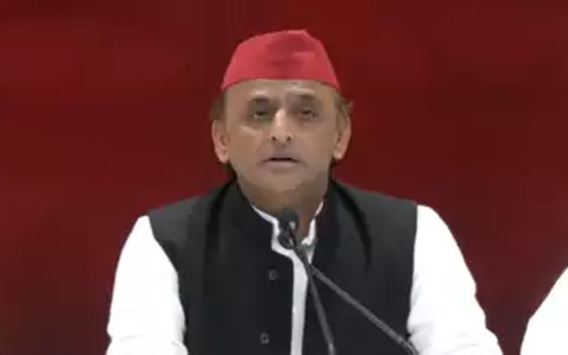 सपा सांसद रामजी लाल सुमन के साथ कुछ भी हुआ तो योगी आदित्यनाथ होंगे जिम्मेदार: अखिलेश सपा सांसद रामजी लाल सुमन के साथ कुछ भी हुआ तो योगी आदित्यनाथ होंगे जिम्मेदार: अखिलेश