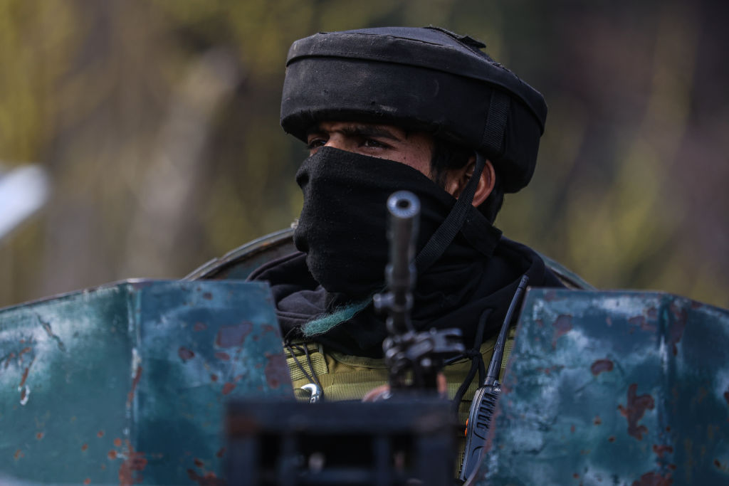 पाकिस्तान ने नियंत्रण रेखा पर फिर तोड़ा संघर्ष विराम, इस बार कुपवाड़ा, बारामूला, पुंछ, नौशेरा और अखनूर में की गोलीबारी पाकिस्तान ने नियंत्रण रेखा पर फिर तोड़ा संघर्ष विराम, इस बार कुपवाड़ा, बारामूला, पुंछ, नौशेरा और अखनूर में की गोलीबारी