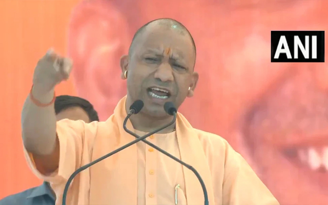 गायक मिलिंद गाबा, पत्नी प्रिया बेनीवाल बने जुड़वां बच्चों के माता-पिता गायक मिलिंद गाबा, पत्नी प्रिया बेनीवाल बने जुड़वां बच्चों के माता-पिता