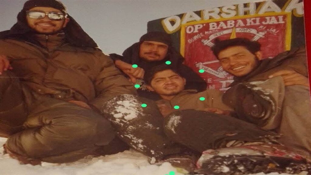 कारगिल विजाय Diwas: शौर्य, बलिदान और जीत की दास्तान, पांच साथियों के बलिदान को याद कर छलके कारगिल युद्ध के वीर नायक विजय डागा के आंसू - राष्ट्रवाणी - Chhattisgarh समाचार कारगिल विजाय Diwas: शौर्य, बलिदान और जीत की दास्तान, पांच साथियों के बलिदान को याद कर छलके कारगिल युद्ध के वीर नायक विजय डागा के आंसू - राष्ट्रवाणी - Chhattisgarh समाचार