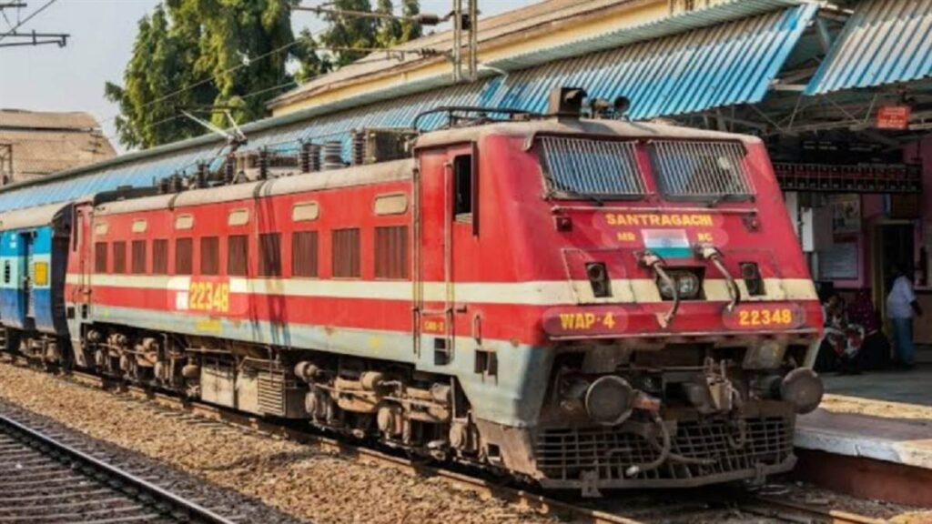 सावन के पवित्र मास में बाबाधाम जाना हुआ आसान, मधुपुर के लिए विशेष ट्रेन 1 अगस्त से - राष्ट्रवाणी - Chhattisgarh समाचार