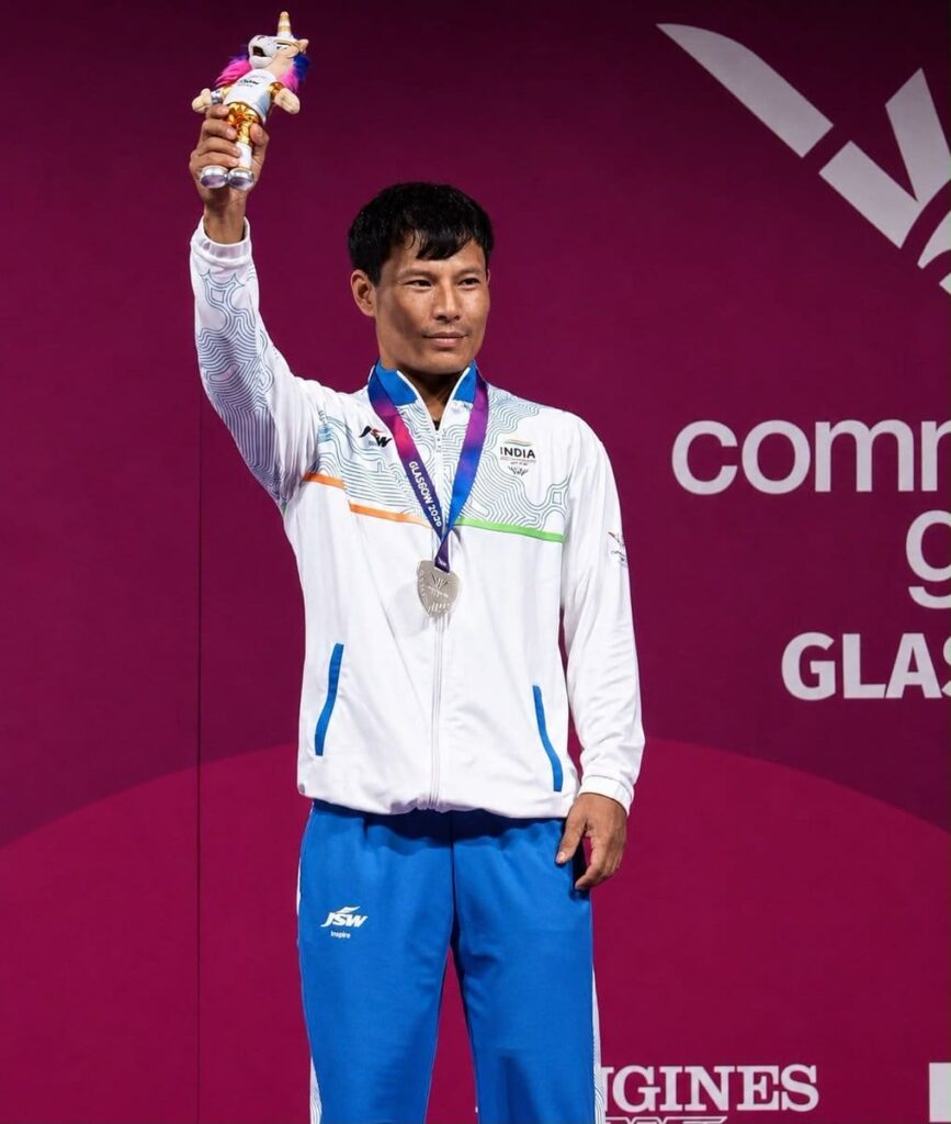 वित्त मंत्री ओपी चौधरी ने राष्ट्रमंडल खेल 2026 में रजत पदक विजेता रिशिकांता सिंह चानंबम को दी बधाई - राष्ट्रवाणी - Chhattisgarh समाचार