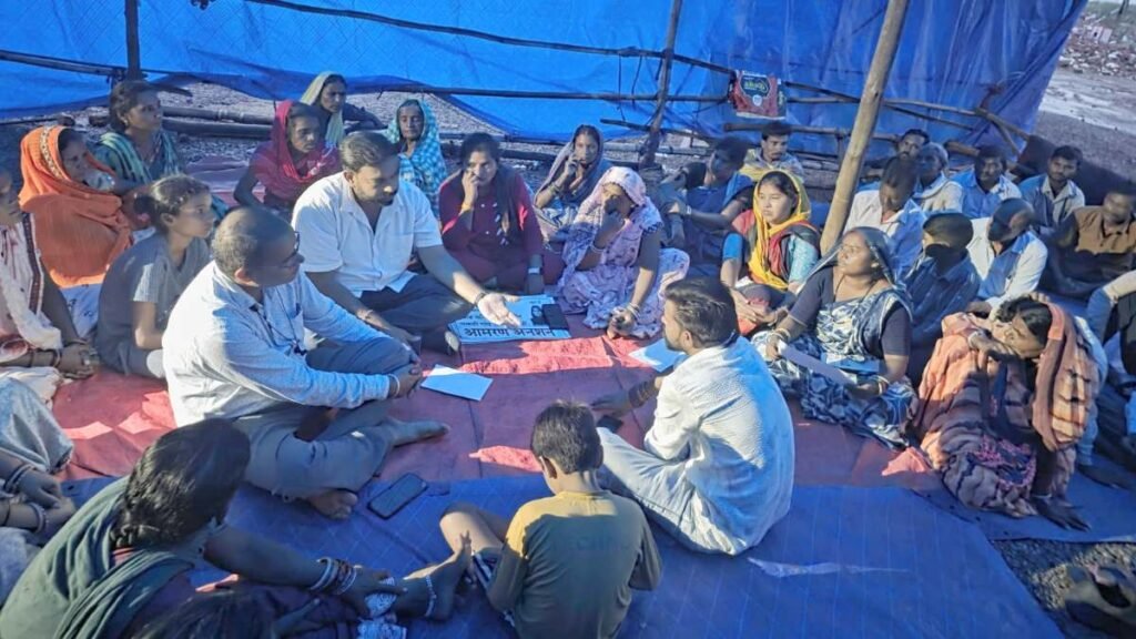 नकटी में गरीबों के आशियाने उजड़े, फिर भी आया बिजली बिल, कांग्रेस ने कहा – यह अमानवीय और असंवेदनशील रवैया - राष्ट्रवाणी - Chhattisgarh समाचार नकटी में गरीबों के आशियाने उजड़े, फिर भी आया बिजली बिल, कांग्रेस ने कहा – यह अमानवीय और असंवेदनशील रवैया - राष्ट्रवाणी - Chhattisgarh समाचार