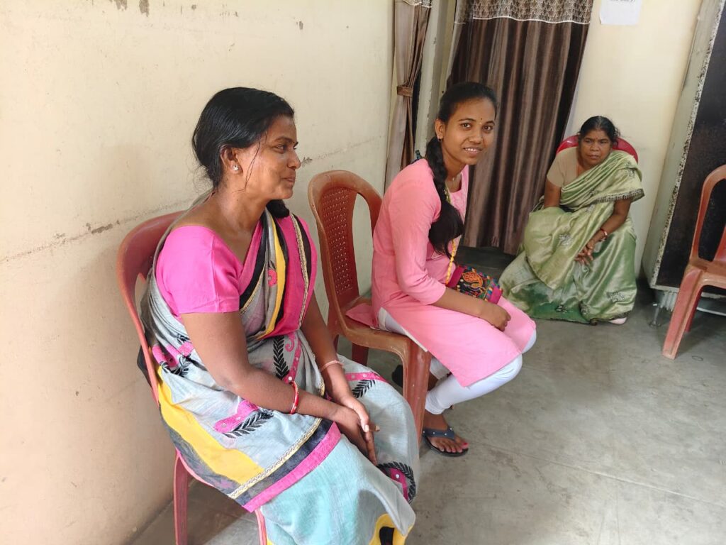 सखी वन स्टॉप सेंटर बना सहारा, अवसाद से जूझ रही महिला को मिला नया जीवन - राष्ट्रवाणी - Chhattisgarh समाचार सखी वन स्टॉप सेंटर बना सहारा, अवसाद से जूझ रही महिला को मिला नया जीवन - राष्ट्रवाणी - Chhattisgarh समाचार