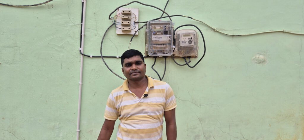 प्रधानमंत्री सूर्य घर मुफ्त बिजली योजना से मोहला के हेमंत ने की हजारों रुपए की बचत - राष्ट्रवाणी - Chhattisgarh समाचार