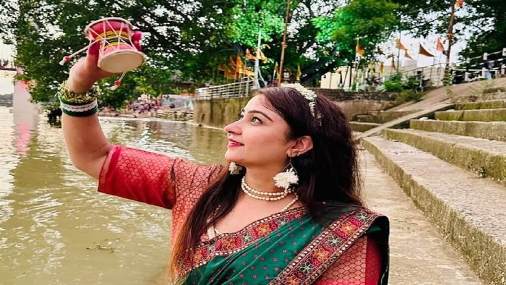 महादेव घाट पर सावन रील्स और फोटोशूट का क्रेज: जानिए कैसे युवा मना रहे हैं मानसून का जश्न - राष्ट्रवाणी - Chhattisgarh समाचार महादेव घाट पर सावन रील्स और फोटोशूट का क्रेज: जानिए कैसे युवा मना रहे हैं मानसून का जश्न - राष्ट्रवाणी - Chhattisgarh समाचार
