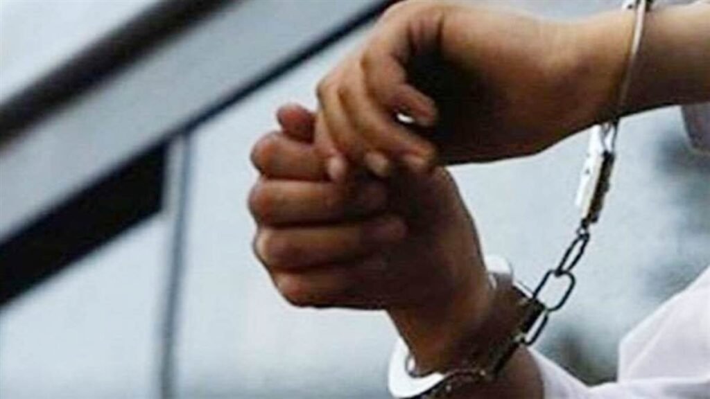 रायपुर में कल्याण ज्वेलर्स में डकैती की साजिश नाकाम, कजप आंदोलन में शामिल दिल्ली-बिहार के तीन बदमाश हथियारों समेत गिरफ्तार - राष्ट्रवाणी - Chhattisgarh समाचार रायपुर में कल्याण ज्वेलर्स में डकैती की साजिश नाकाम, कजप आंदोलन में शामिल दिल्ली-बिहार के तीन बदमाश हथियारों समेत गिरफ्तार - राष्ट्रवाणी - Chhattisgarh समाचार