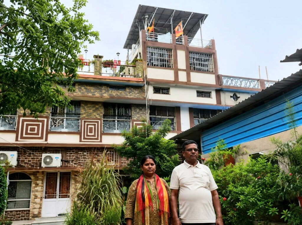 प्रधानमंत्री सूर्यघर योजना से बचत भी, कमाई भी; अशोक साहू हर माह बचा रहे 3500 रुपए - राष्ट्रवाणी - Chhattisgarh समाचार प्रधानमंत्री सूर्यघर योजना से बचत भी, कमाई भी; अशोक साहू हर माह बचा रहे 3500 रुपए - राष्ट्रवाणी - Chhattisgarh समाचार