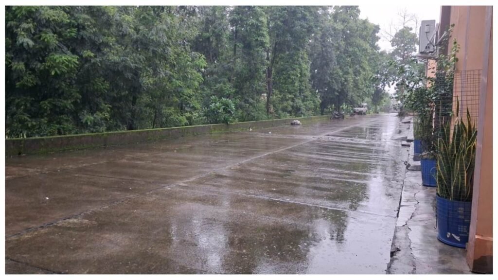 सावन की दूसरी किस्त कल से, सिस्टम सक्रिय, बरसेंगे बादल : बिलासपुर में दिनभर नहीं हुए सूर्य के दर्शन - राष्ट्रवाणी - Chhattisgarh समाचार सावन की दूसरी किस्त कल से, सिस्टम सक्रिय, बरसेंगे बादल : बिलासपुर में दिनभर नहीं हुए सूर्य के दर्शन - राष्ट्रवाणी - Chhattisgarh समाचार