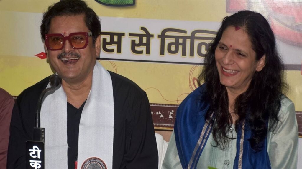 11 सालों से दर्शकों के दिल में क्यों बसा हुआ है "भाभी जी घर पर हैं’, मनमोहन तिवारी ने बताया राज - राष्ट्रवाणी - Chhattisgarh समाचार 11 सालों से दर्शकों के दिल में क्यों बसा हुआ है