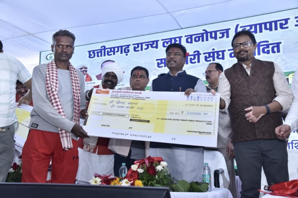 इको-टूरिज्म और वन्यजीव संरक्षण को मिलेगा बढ़ावा : वन मंत्री केदार कश्यप - राष्ट्रवाणी - Chhattisgarh समाचार इको-टूरिज्म और वन्यजीव संरक्षण को मिलेगा बढ़ावा : वन मंत्री केदार कश्यप - राष्ट्रवाणी - Chhattisgarh समाचार
