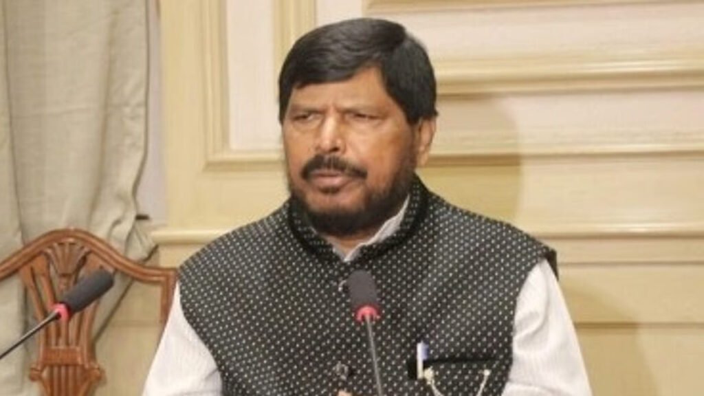 छत्तीसगढ़ में रपि की एंट्री! केंद्रीय मंत्री अठावले बोले- संगठन को मजबूत कर भाजपा से मांगेगे 4-5 सीट… – राष्ट्रवाणी छत्तीसगढ़ में रपि की एंट्री! केंद्रीय मंत्री अठावले बोले- संगठन को मजबूत कर भाजपा से मांगेगे 4-5 सीट… – राष्ट्रवाणी