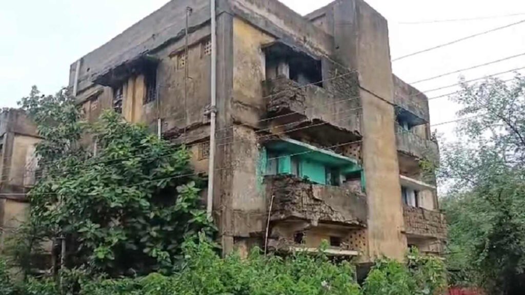 दिल्ली की घटना के बाद मुख्यमंत्री विष्णुदेव साय ने दिया अधिकारियों को साफ संदेश, कहा- जोखिमपूर्ण भवनों की जांच में लापरवाही पर तय होगी जवाबदेही… – राष्ट्रवाणी