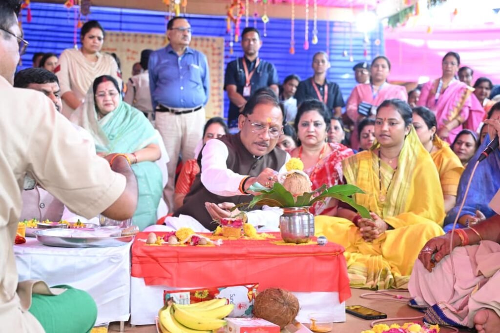 विष्णु भैया’ का घर बना बहनों का मायका, मुख्यमंत्री निवास में उल्लास से मना तीजा-पोरा तिहार – राष्ट्रवाणी विष्णु भैया’ का घर बना बहनों का मायका, मुख्यमंत्री निवास में उल्लास से मना तीजा-पोरा तिहार – राष्ट्रवाणी