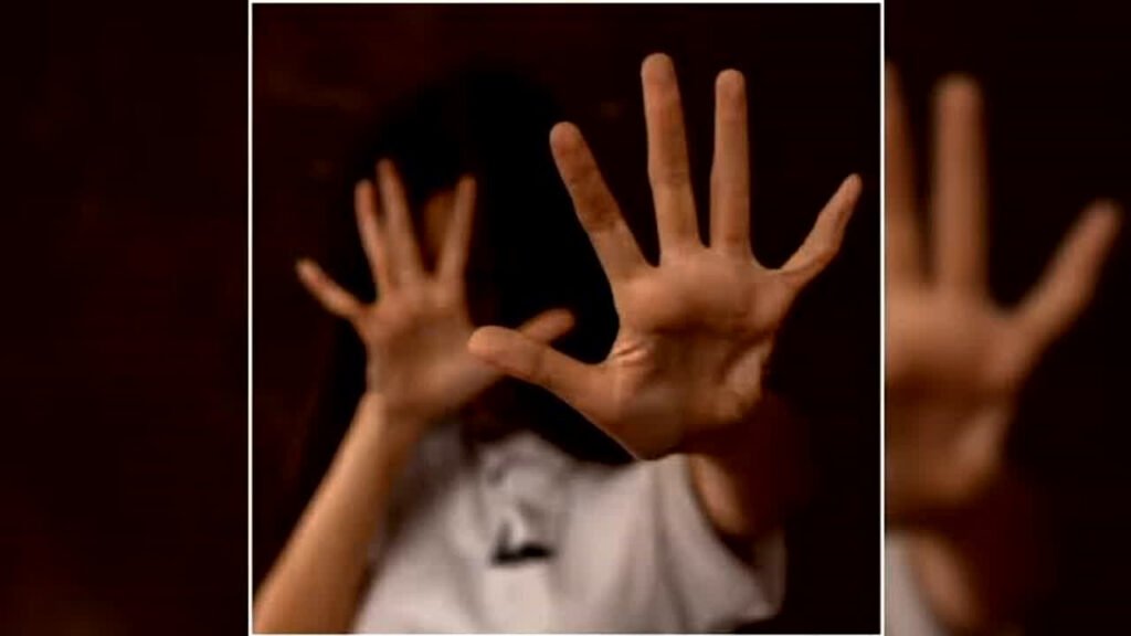 Raipur Minor Girl Rape Attempted: रायपुर में 8 साल की मासूम से दुष्कर्म की कोशिश, घटना के बाद लोगों में आक्रोश का माहौल, राजधानी के इस इलाके की है वारदात – राष्ट्रवाणी