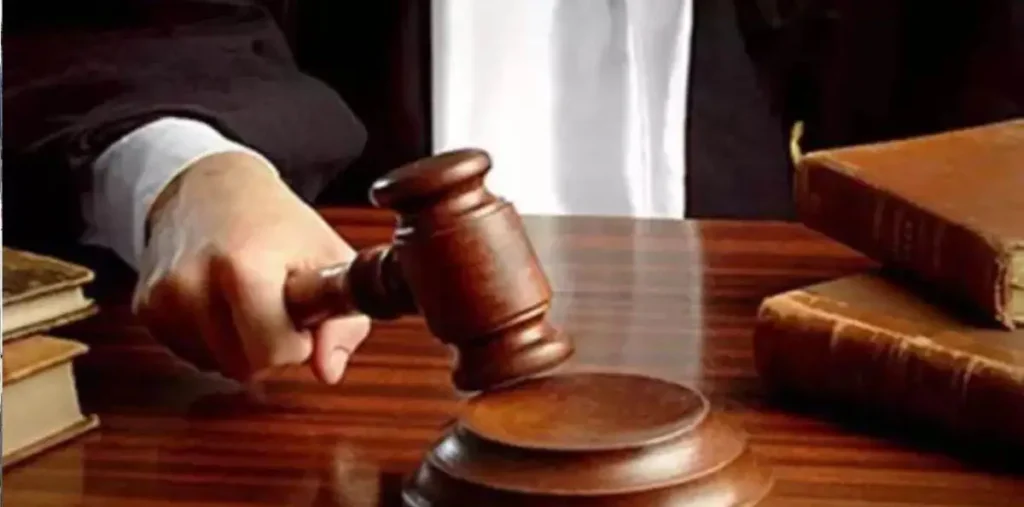 CG चीफ जस्टिस ने पूछा- आखिर कब तक ठीक होंगी अस्पताल की व्यवस्थाएं? सीपेज, गंदगी और खराब एसी पर जताई नाराजगी – राष्ट्रवाणी CG चीफ जस्टिस ने पूछा- आखिर कब तक ठीक होंगी अस्पताल की व्यवस्थाएं? सीपेज, गंदगी और खराब एसी पर जताई नाराजगी – राष्ट्रवाणी