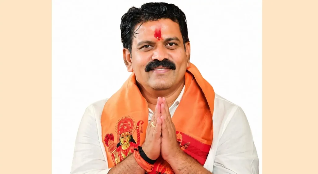 उप मुख्यमंत्री विजय शर्मा एवं उप मुख्यमंत्री अरूण साव 24 सितंबर को कवर्धा में 4 लेन सड़क एवं डिवाईडर निर्माण का करेंगे भूमिपूजन – राष्ट्रवाणी उप मुख्यमंत्री विजय शर्मा एवं उप मुख्यमंत्री अरूण साव 24 सितंबर को कवर्धा में 4 लेन सड़क एवं डिवाईडर निर्माण का करेंगे भूमिपूजन – राष्ट्रवाणी