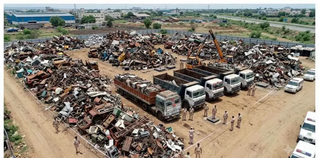 नेटवर्क सरगुजा से ओडिशा तक…रायगढ़ में अवैध कबाड़ के खिलाफ बड़ी स्ट्राइक, 1.21 करोड़ का 130 टन स्क्रैप और 6 ट्रक जब्त – राष्ट्रवाणी नेटवर्क सरगुजा से ओडिशा तक…रायगढ़ में अवैध कबाड़ के खिलाफ बड़ी स्ट्राइक, 1.21 करोड़ का 130 टन स्क्रैप और 6 ट्रक जब्त – राष्ट्रवाणी