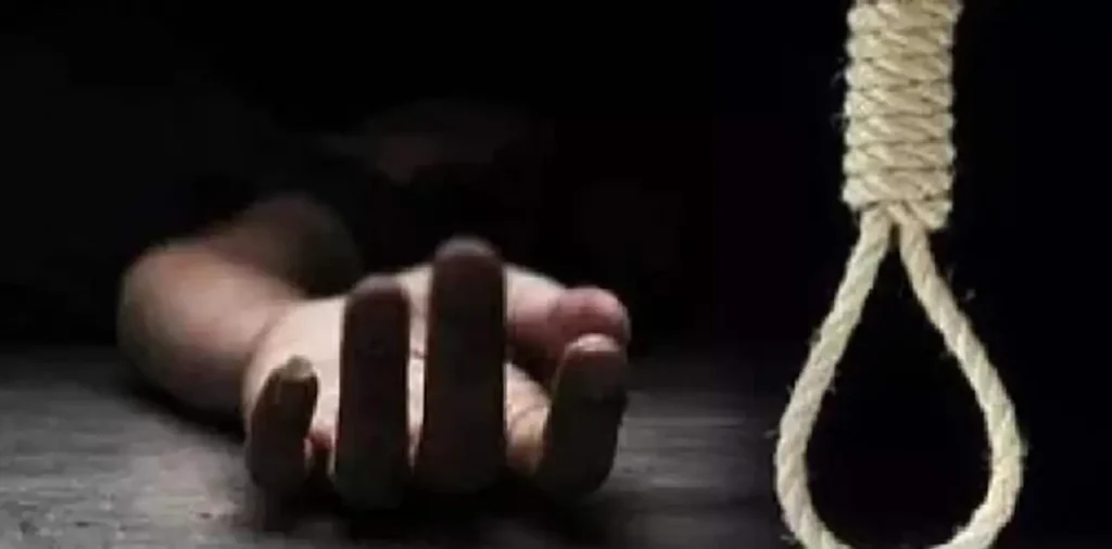Dhamtari Crime News: लॉज के अंदर इस हाल में मिली युवती, देखकर पुलिस भी रह गई दंग, बॉयफ्रेंड से मिलने के लिए पहुंची थी कवर्धा से – राष्ट्रवाणी