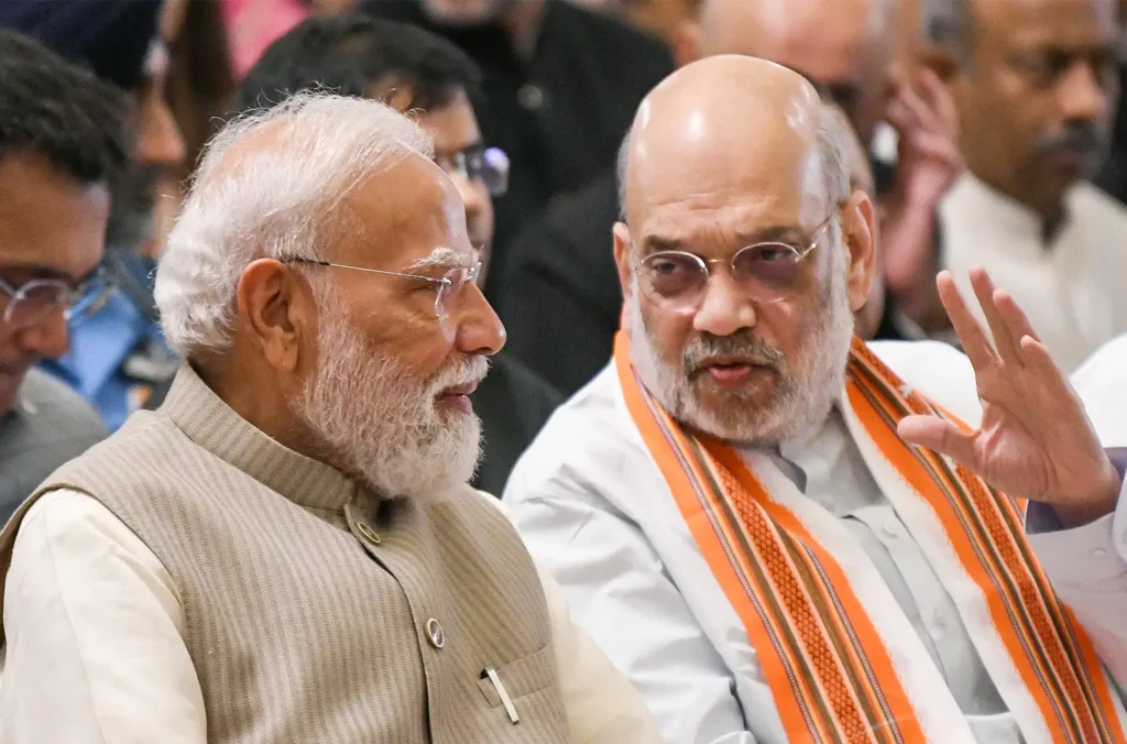 गृह मंत्री अमित शाह ने पीएम मोदी को दी बधाई, कहा- ’25 साल में बदली शासन की परिभाषा, पॉलिटिक्स ऑफ परफॉर्मेंस का आदर्श स्थापित’ – राष्ट्रवाणी