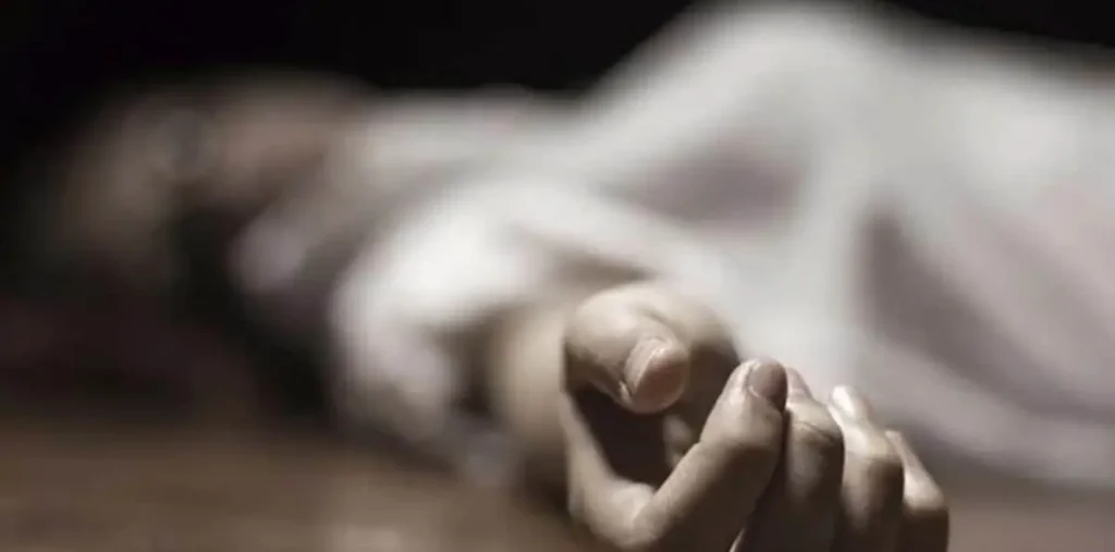 महाराष्ट्र के विवार में बंद फ्लैट में मिले तीन भाई और बहन के शव, आत्महत्या की आशंका – राष्ट्रवाणी