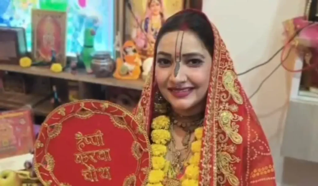 करवा चौथ पर कान्हा के लिए इंदुलेखा ने रखा व्रत, पारण के लिए पहुंचीं नंदगांव, वजह जानकर हो जाएंगे हैरान – राष्ट्रवाणी करवा चौथ पर कान्हा के लिए इंदुलेखा ने रखा व्रत, पारण के लिए पहुंचीं नंदगांव, वजह जानकर हो जाएंगे हैरान – राष्ट्रवाणी