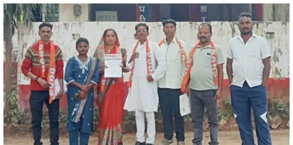 सूरजपुर: में वर्षों से नौकरी कर रहे शिक्षकों की नियुक्ति पर उठे सवाल, फर्जी दस्तावेजों से चयन का आरोप – राष्ट्रवाणी सूरजपुर: में वर्षों से नौकरी कर रहे शिक्षकों की नियुक्ति पर उठे सवाल, फर्जी दस्तावेजों से चयन का आरोप – राष्ट्रवाणी