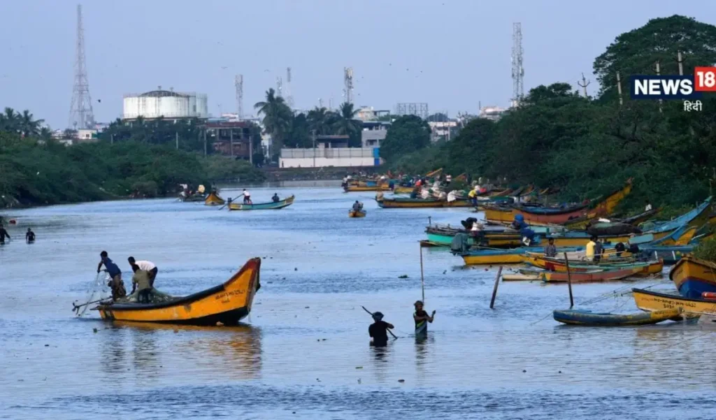 अर्नब का कहर: ओडिशा में 59 हजार लोग बेघर, 36 ट्रेनें रद्द, आंध्र में 4,600 करोड़ की चोट—देखें क्या है पूरा सच – राष्ट्रवाणी अर्नब का कहर: ओडिशा में 59 हजार लोग बेघर, 36 ट्रेनें रद्द, आंध्र में 4,600 करोड़ की चोट—देखें क्या है पूरा सच – राष्ट्रवाणी