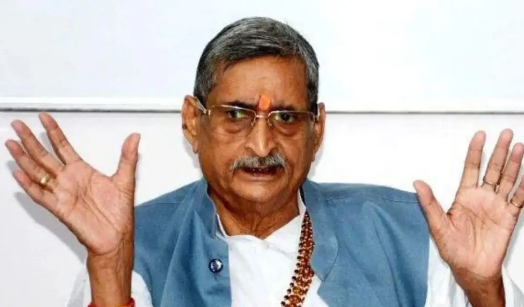 RK Sinha: इंदिरा गांधी से टकराए तो हुए बेरोजगार, बाद में 3 लाख लोगों को दी जॉब, इस बड़े खुलासे से मचा हड़कंप – राष्ट्रवाणी